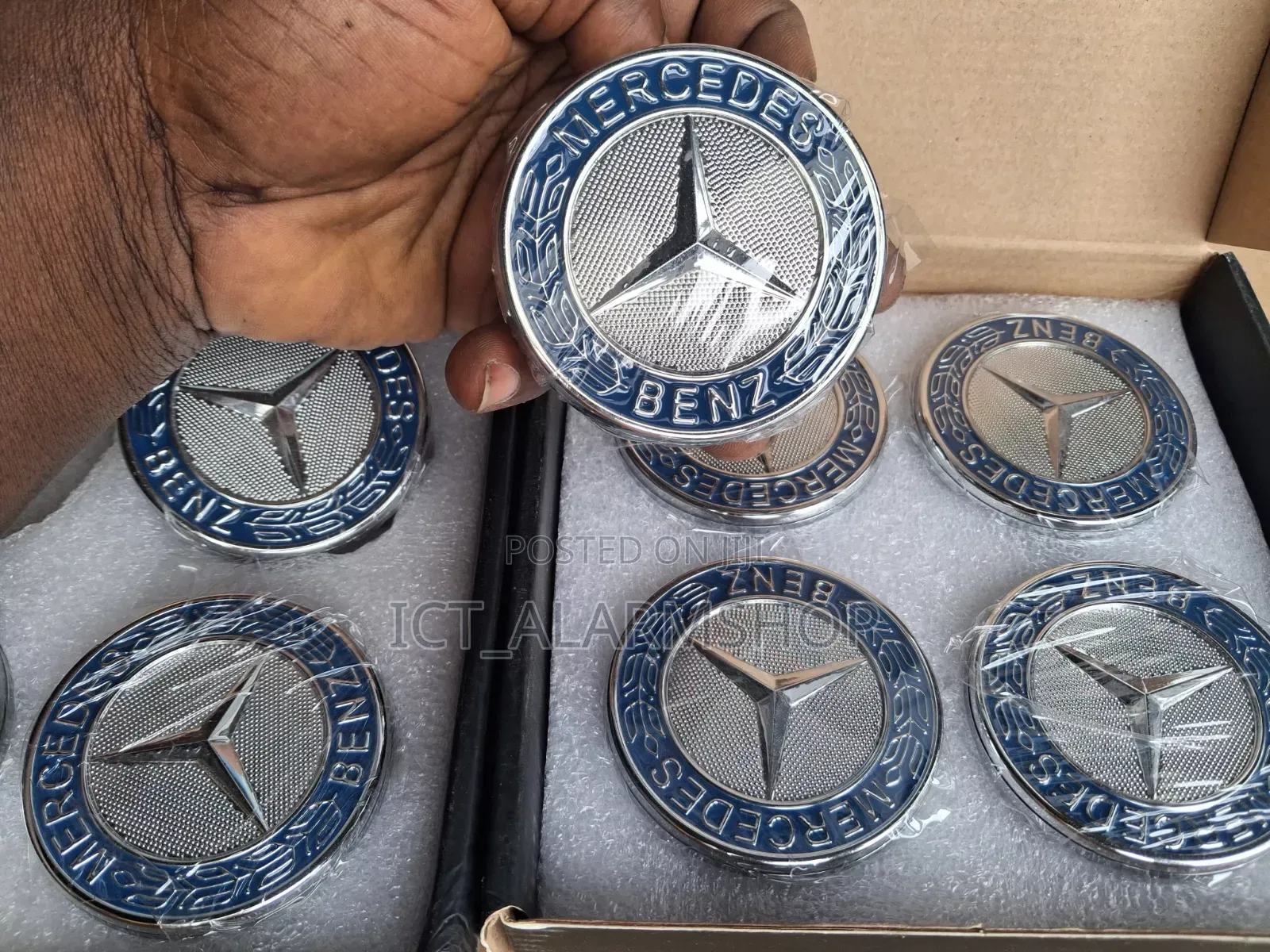 Mercedes-Benz Silver Blue Wheel Centre Caps Set of 4pcs Floating