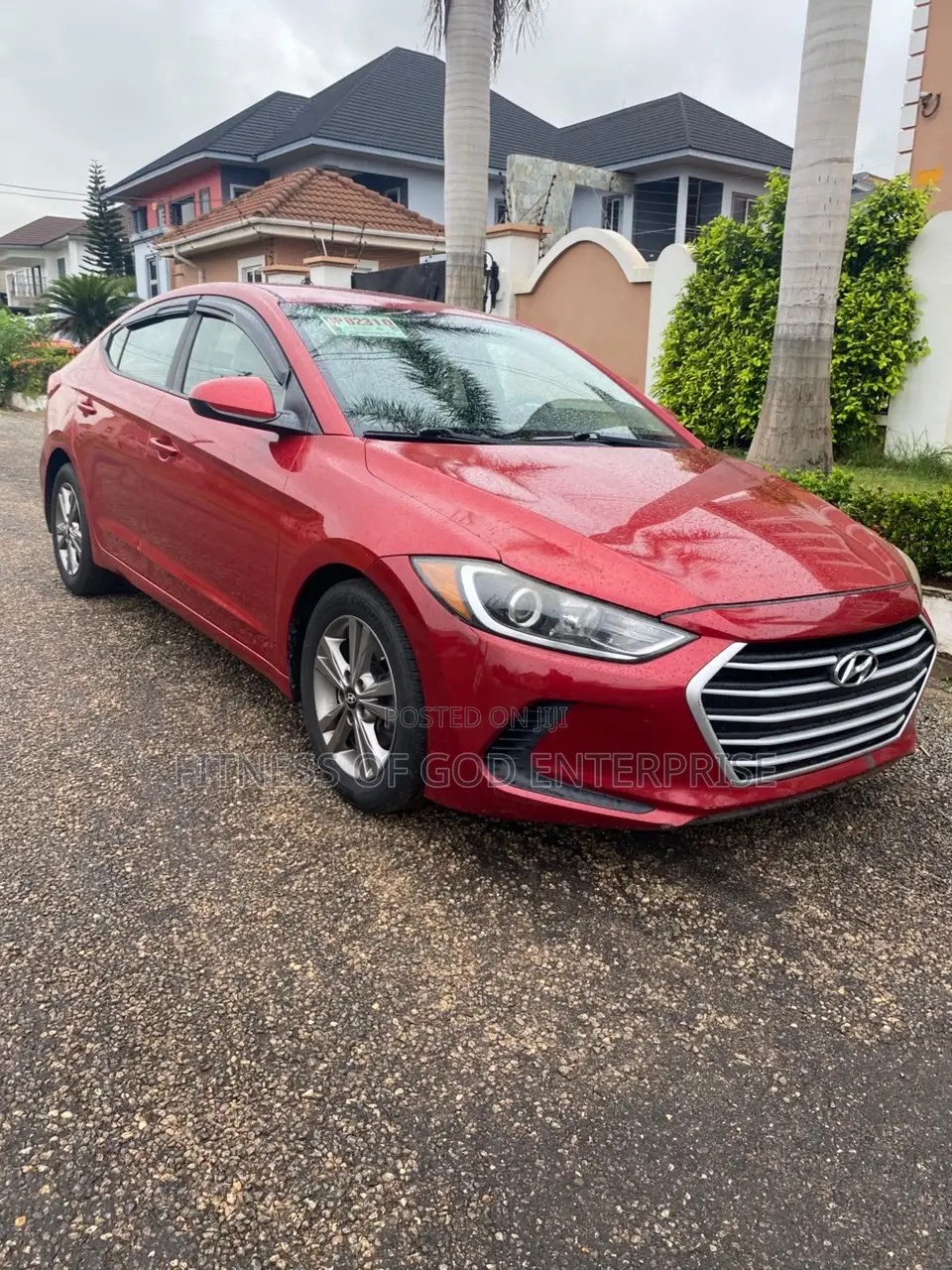 Hyundai Elantra SE Sedan FWD (2.0L 4cyl 6M) 2017 Red