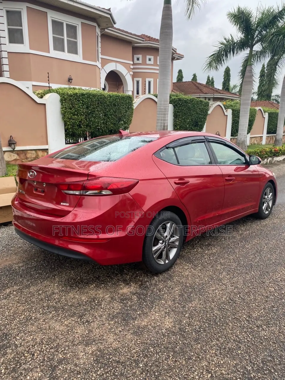 Hyundai Elantra SE Sedan FWD (2.0L 4cyl 6M) 2017 Red