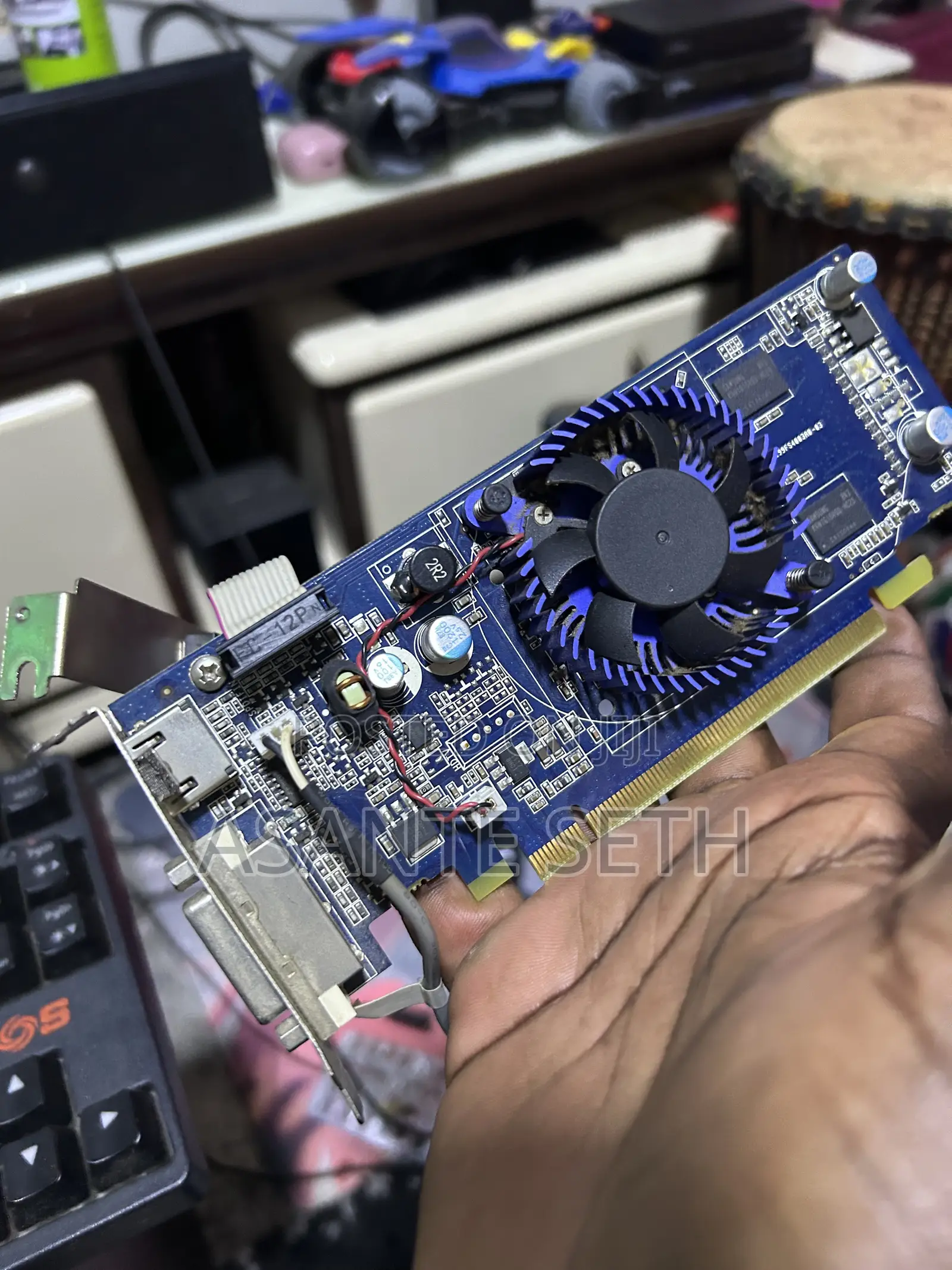 Nvidia Gt 100 Graphics Card 512mb for Display or Soft Games