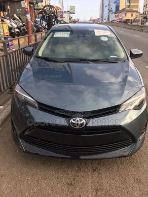 Toyota Corolla LE Eco (1.8L 4cyl 2A) 2019 Black