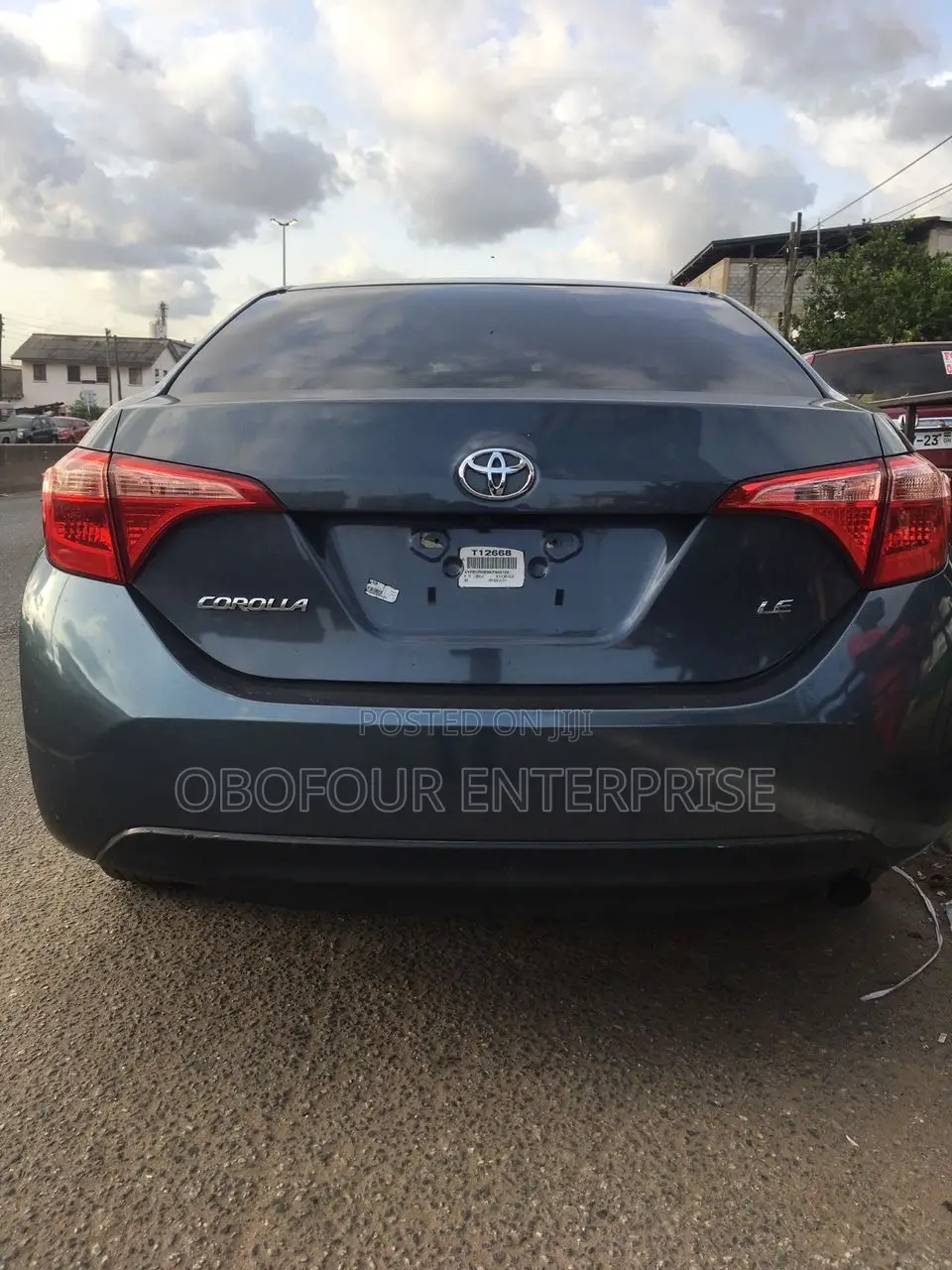 Toyota Corolla LE Eco (1.8L 4cyl 2A) 2019 Black