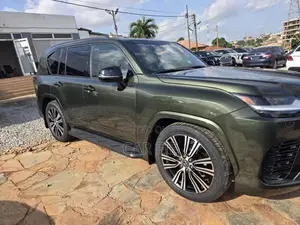 New Lexus LX 600 2025 Green