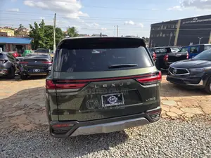New Lexus LX 600 2025 Green