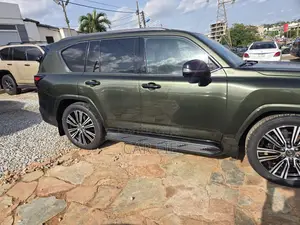 New Lexus LX 600 2025 Green