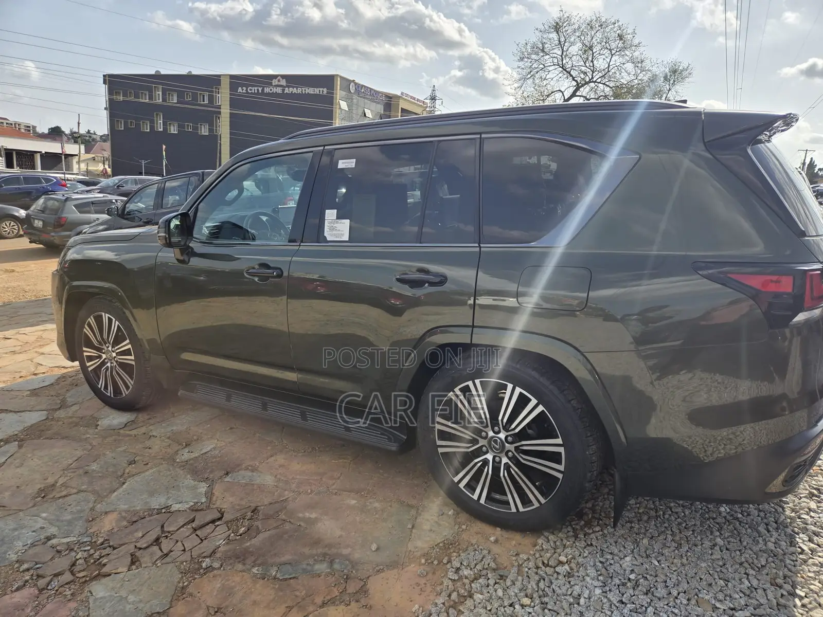 New Lexus LX 600 2025 Green