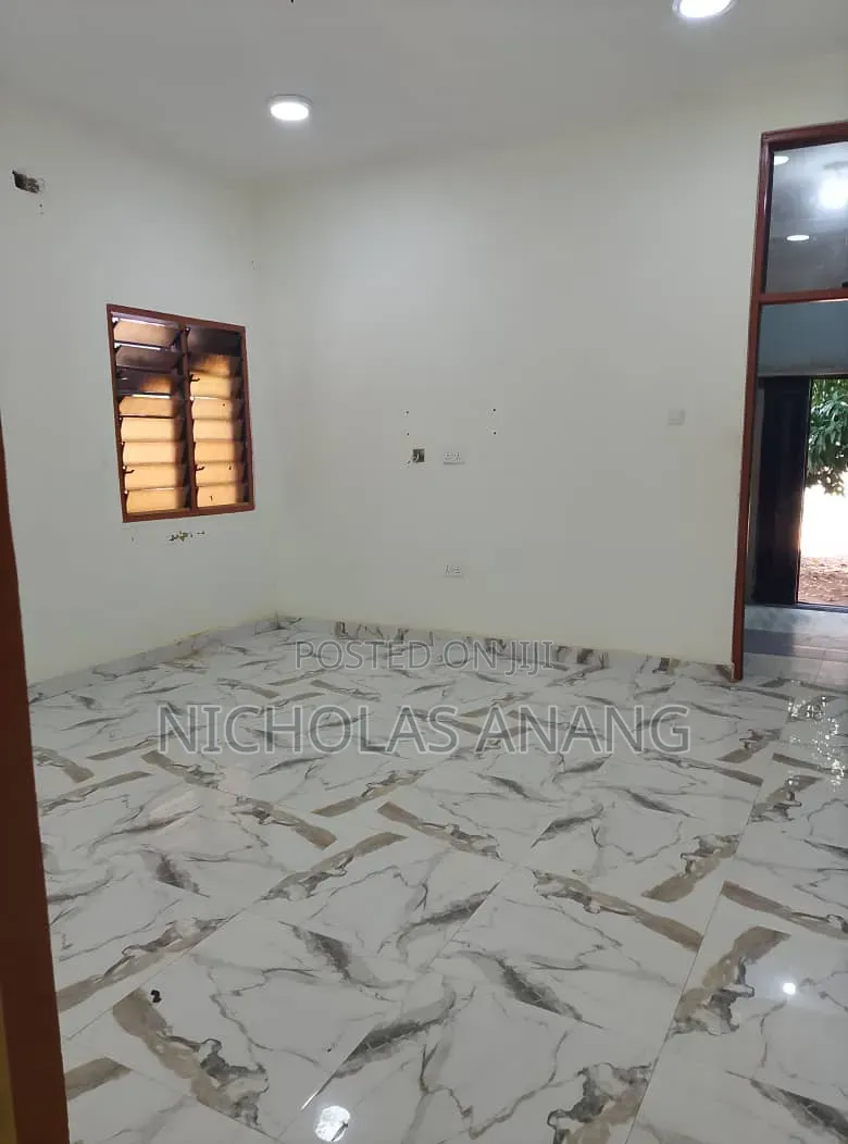 1bdrm Apartment in The Dorns Properties, Tseaddo for rent
