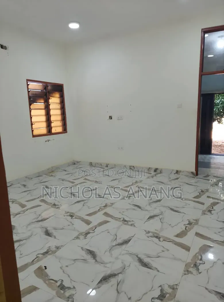 1bdrm Apartment in The Dorns Properties, Tseaddo for rent