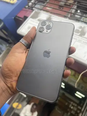 Apple iPhone 11 Pro Max 64 GB Black