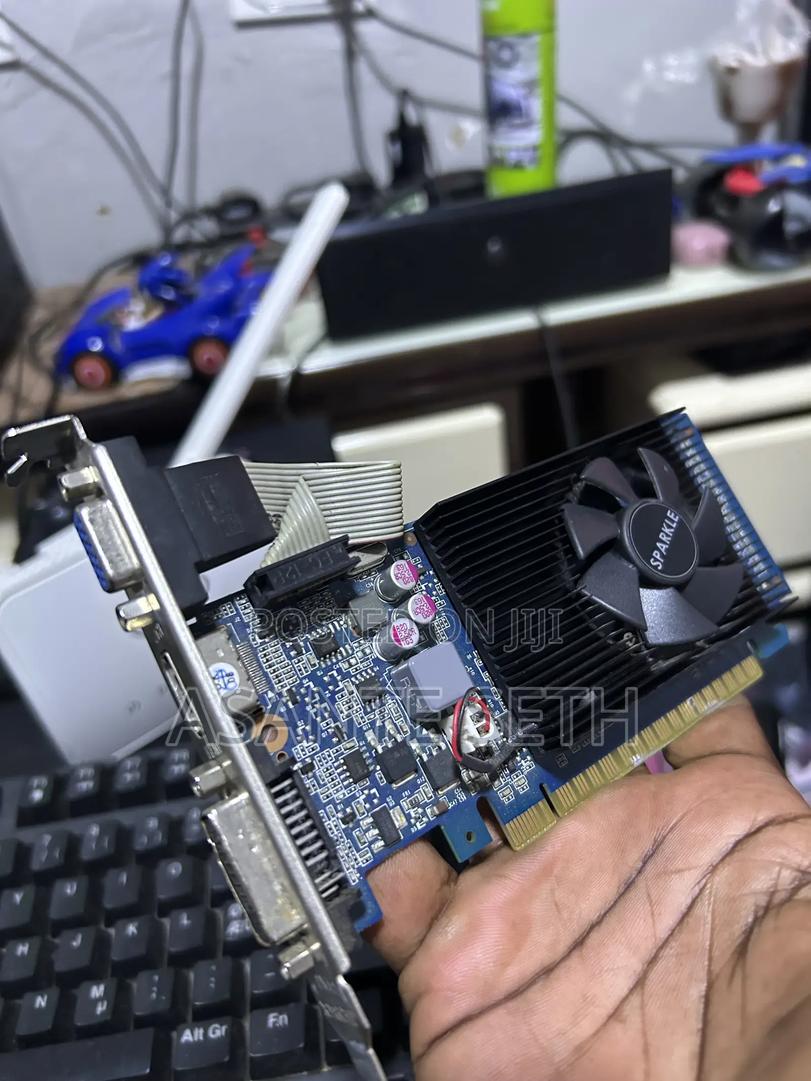 Nvidia 512mb Graphics Card Ddr3 for Display or Soft Games