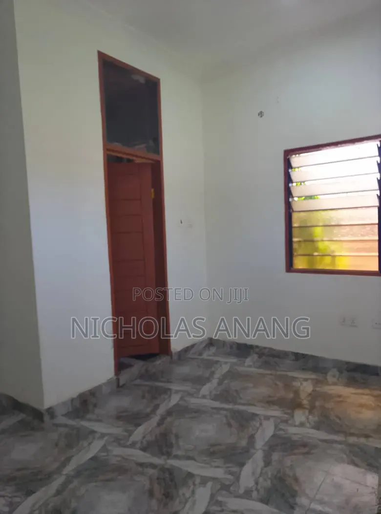 1bdrm Apartment in The Dorns Properties, New Town for rent