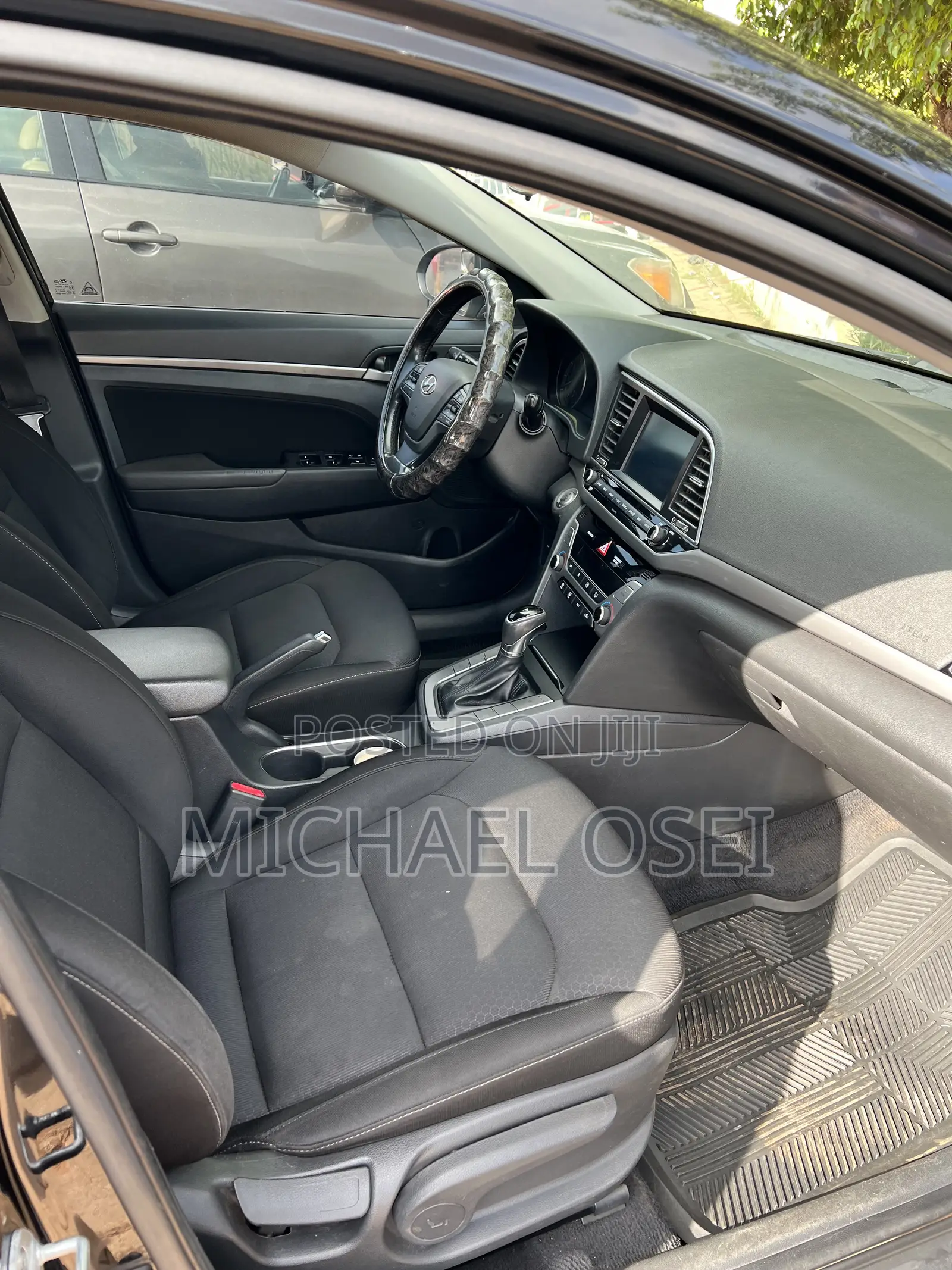 Hyundai Elantra 2018 Black