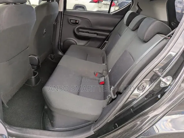 Toyota Aqua 2015 Black