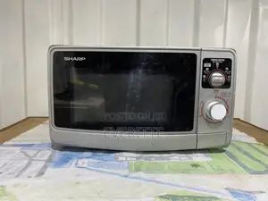 Sharp Microwave Oven – Very Neat (Accra)