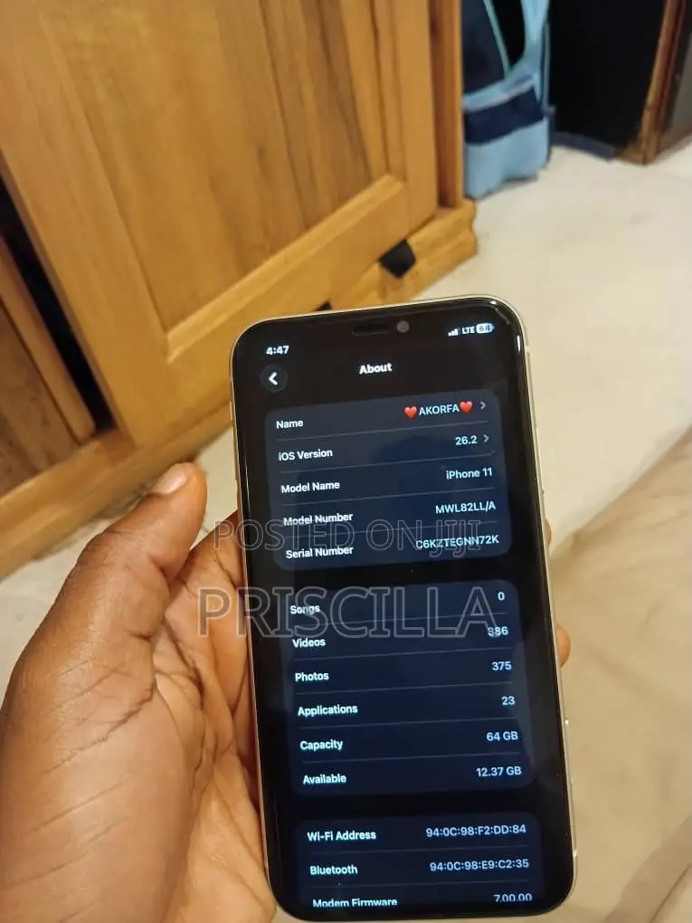 Apple iPhone 11 64 GB White