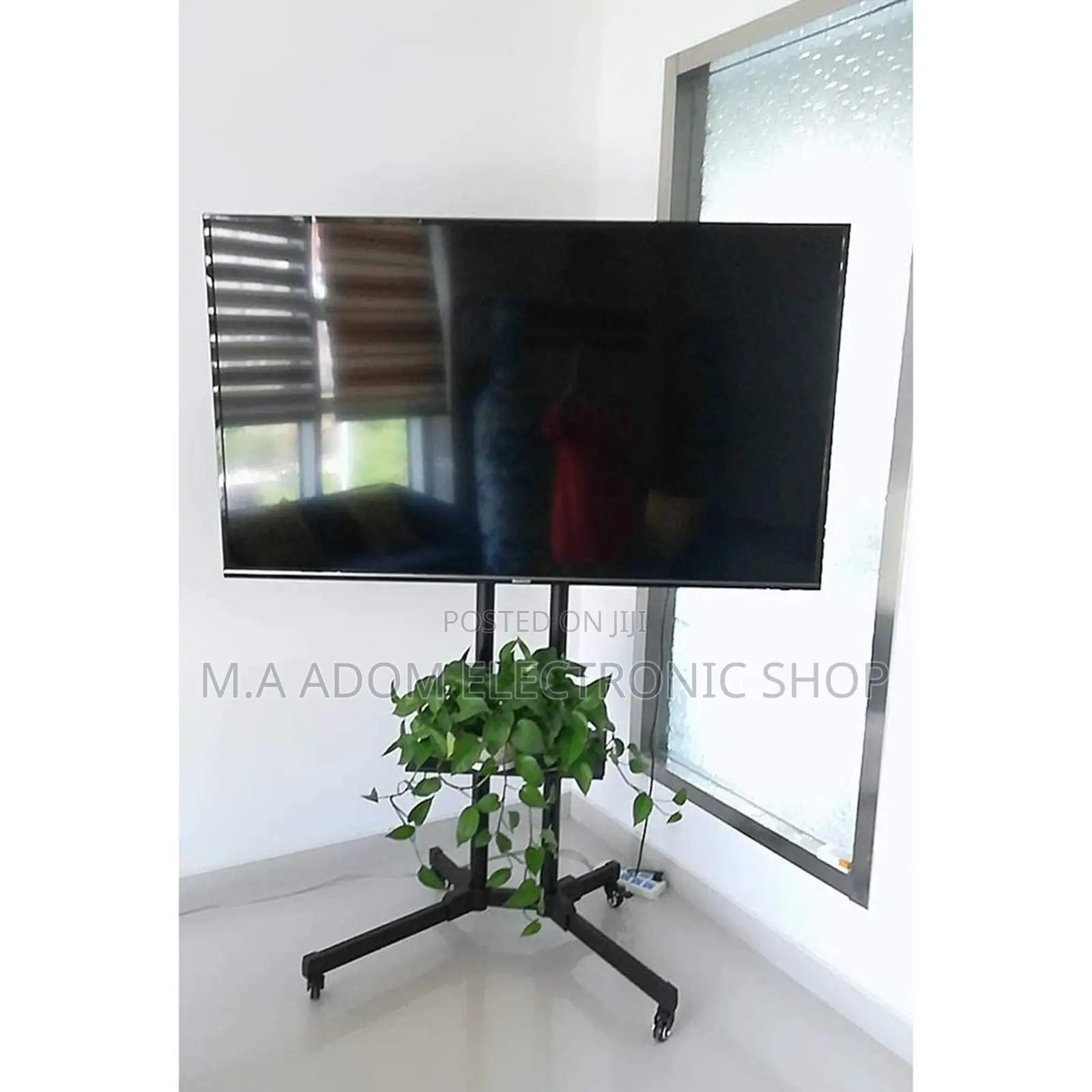 Trolley With Rolling Tyres For Led 32”-70”