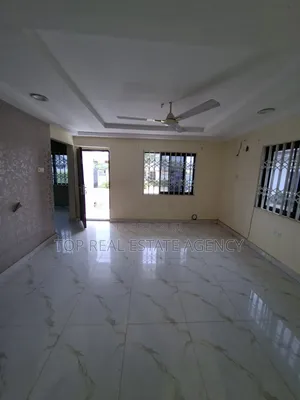 2bdrm Apartment in Oyarifa, Owusu Ansah for rent