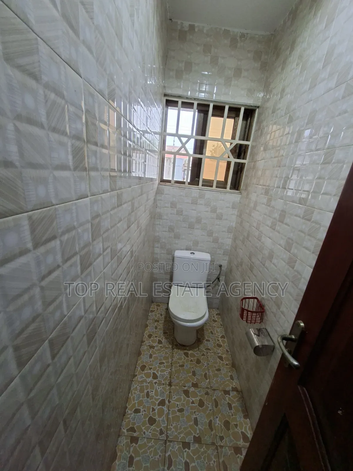 2bdrm Apartment in Oyarifa, Owusu Ansah for rent