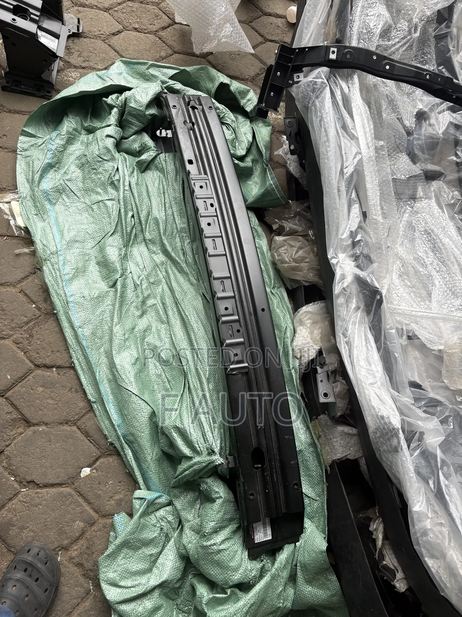 Mitsubishi Outlander 2023,2024,2025 Front Support Bar