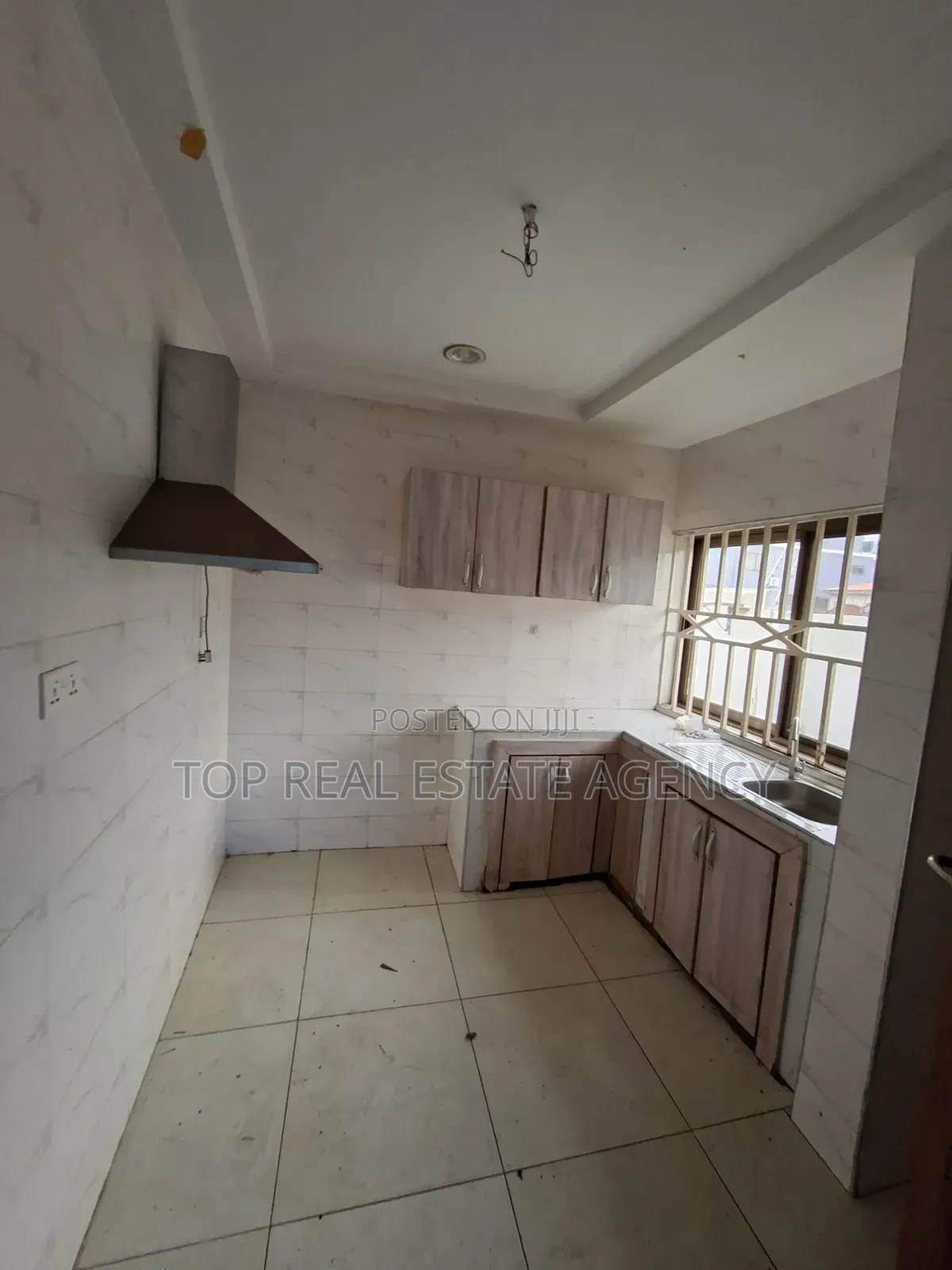 2bdrm Apartment in Oyarifa, Owusu Ansah for rent