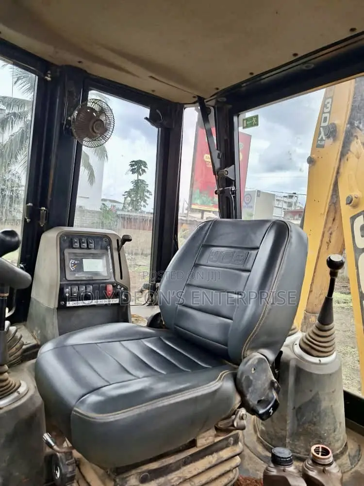 JCB 3dxextra 4x4