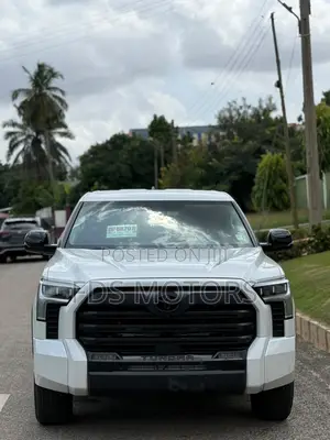 Toyota Tundra Limited Double Cab 6.5' Bed 2024 White