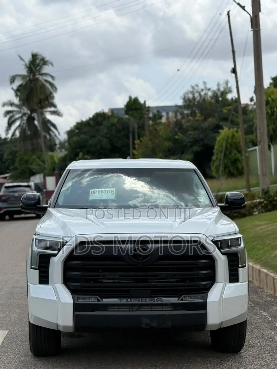 Toyota Tundra Limited Double Cab 6.5' Bed 2024 White