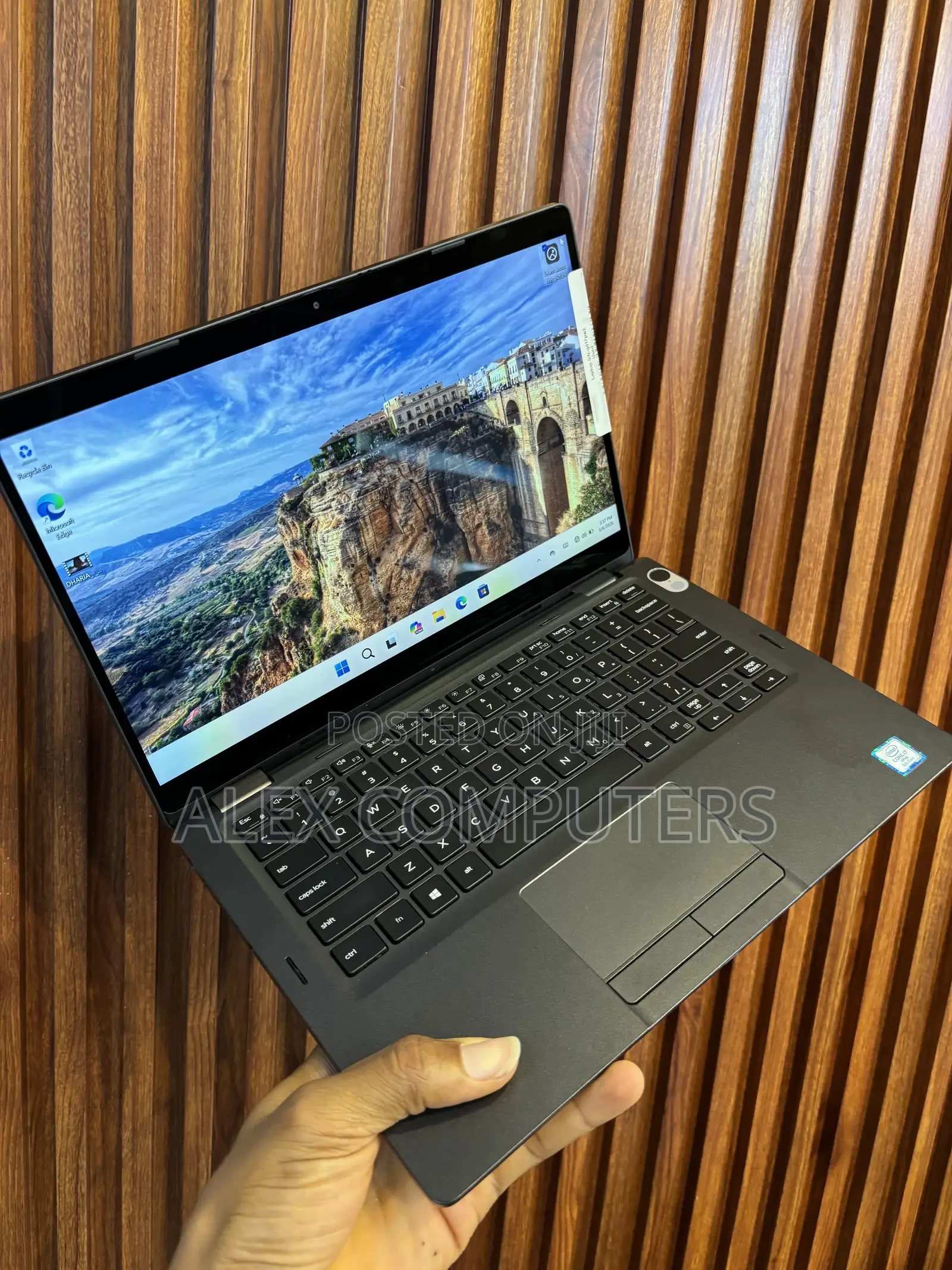 Laptop Dell Latitude 5300 8GB Intel Core i7 SSD 256GB