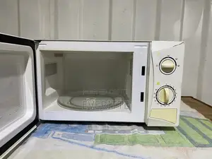 Very-Neat Daewoo 20l Microwave