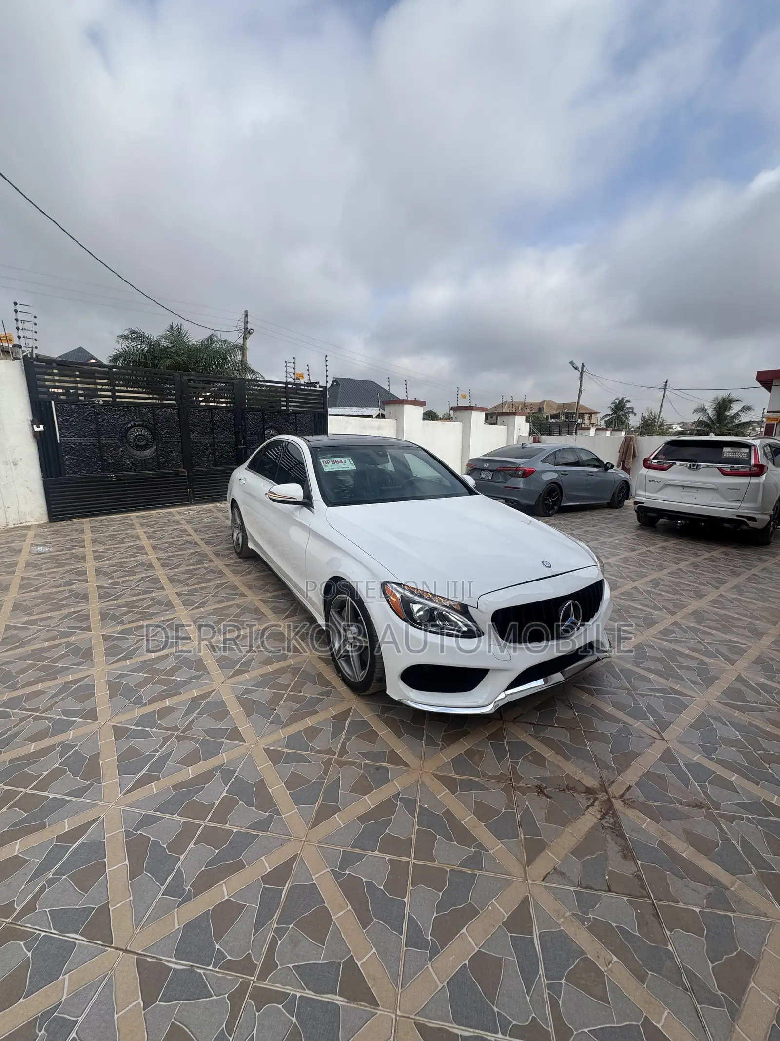 Mercedes-Benz C300 Sport Sedan RWD (2.0L 4cyl 7A) 2016 White