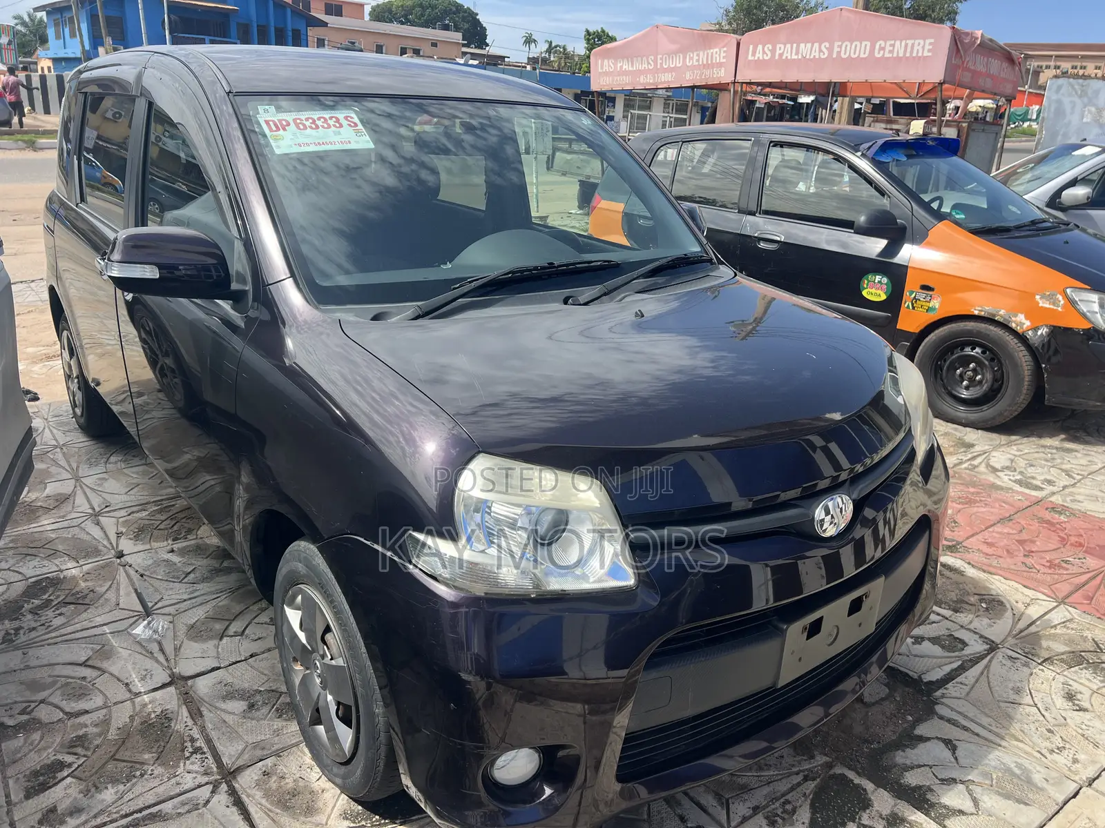 Toyota Sienta 1.5 AWD 2012 Burgundy