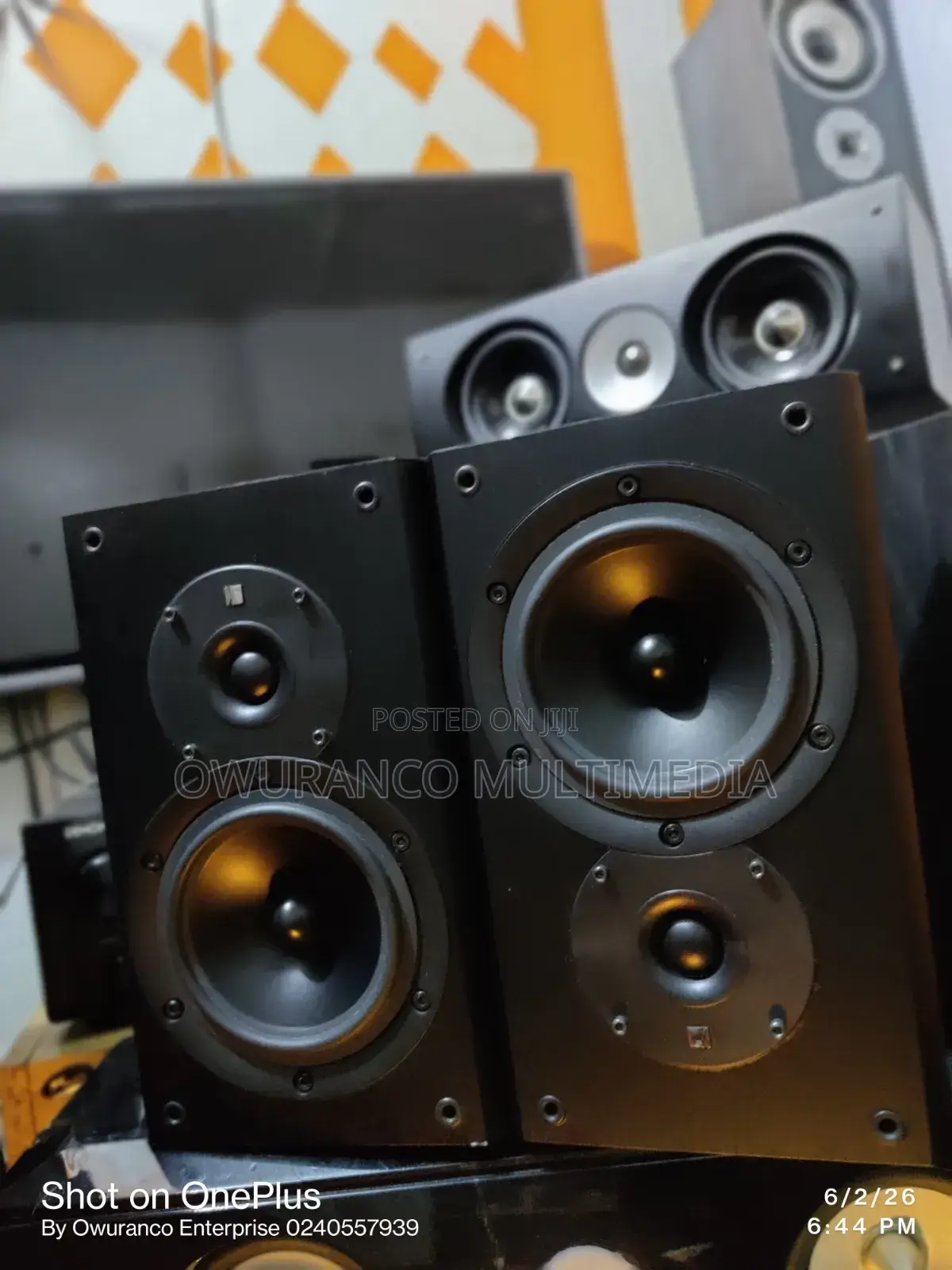 Kef Cresta10 Bookshelf Monitor Speaker