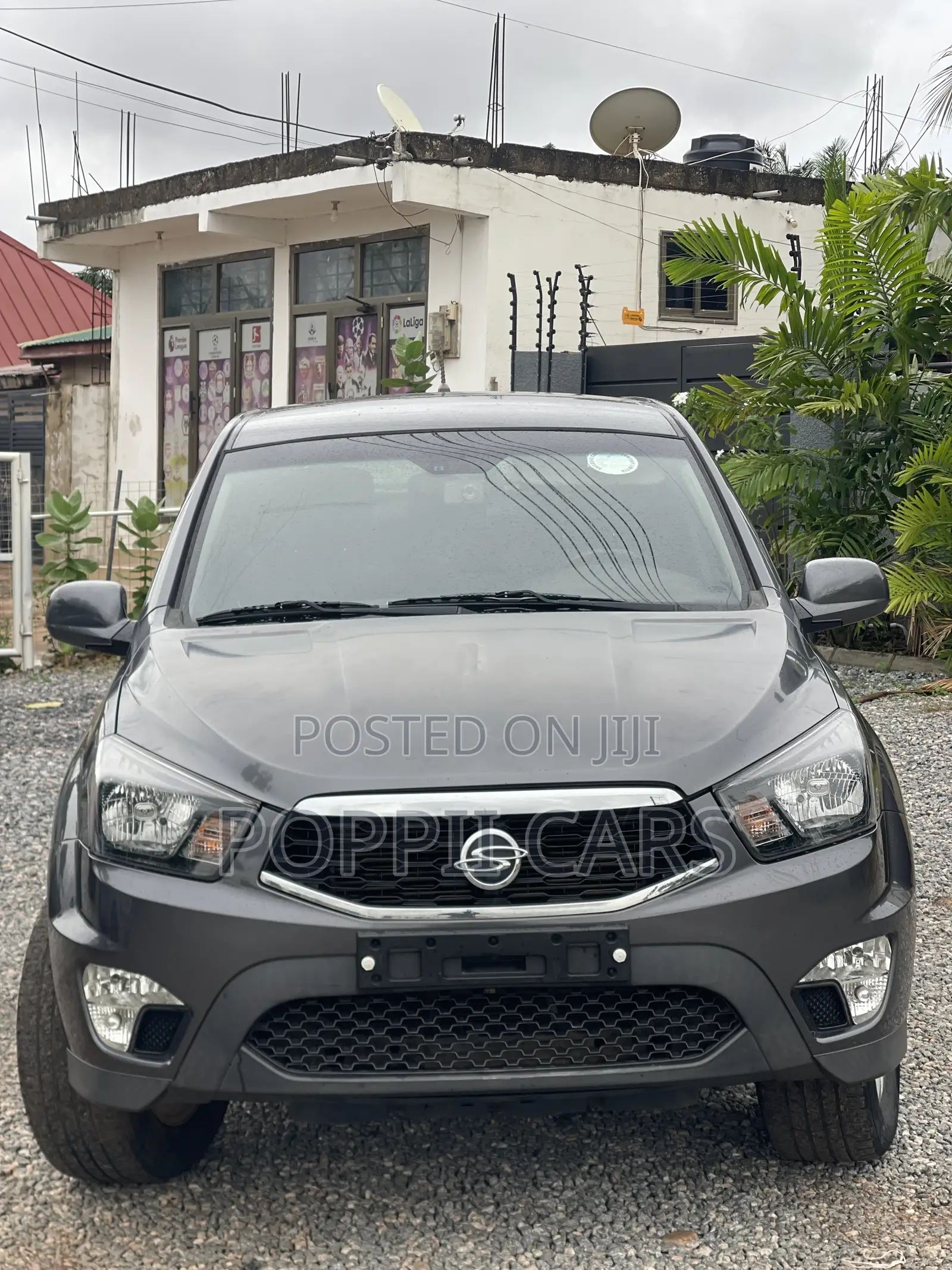 SsangYong Korando 2016 Gray