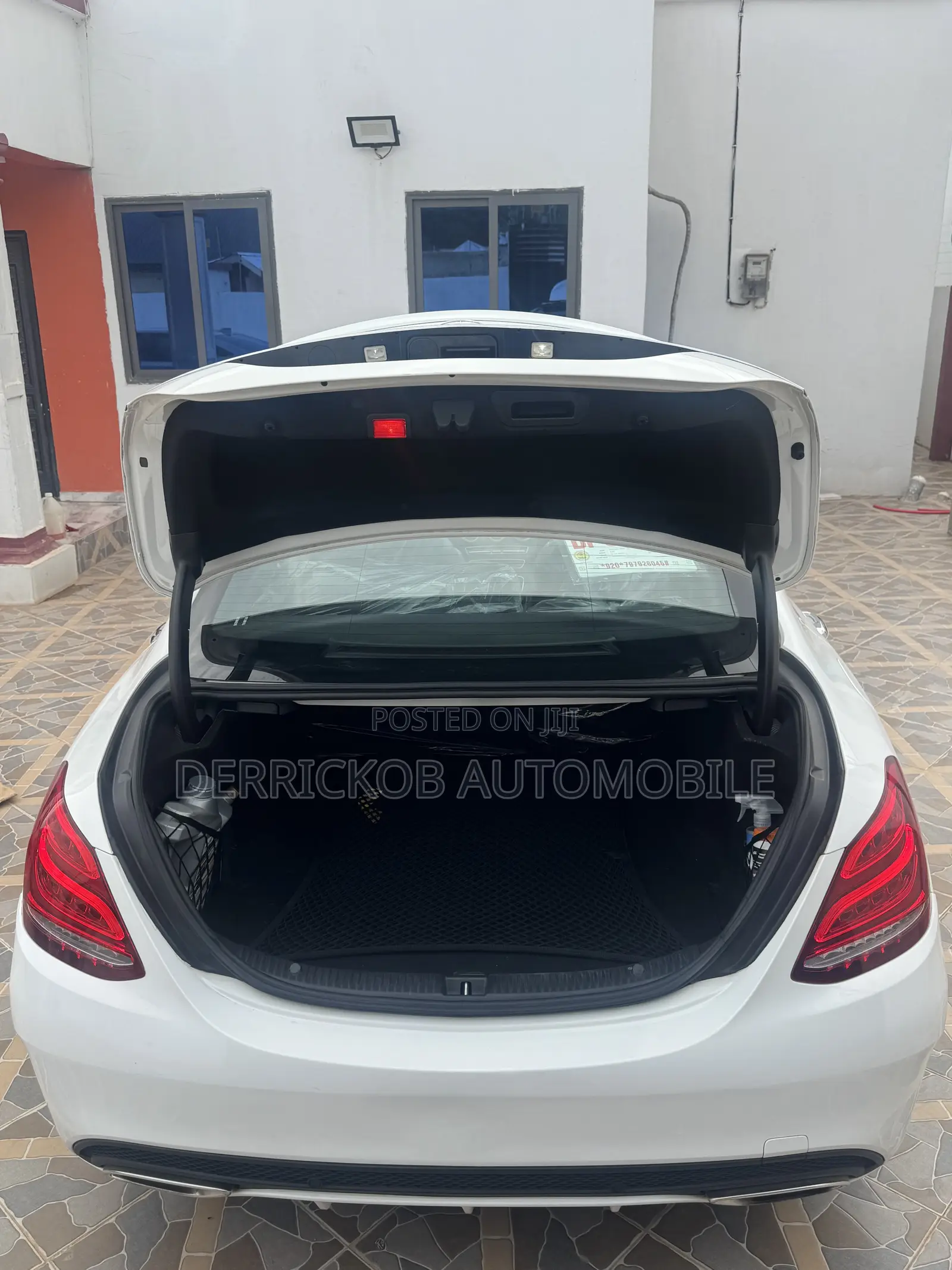Mercedes-Benz C300 Sport Sedan RWD (2.0L 4cyl 7A) 2016 White