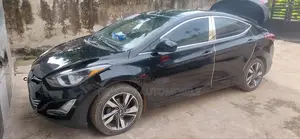 Hyundai Elantra SE Sedan FWD (1.8L 4cyl 6A) 2016 Black