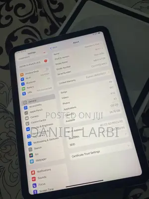 Apple iPad (2025) 128 GB Gray