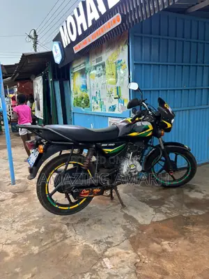 Bajaj Boxer 150 UG 2021 Black
