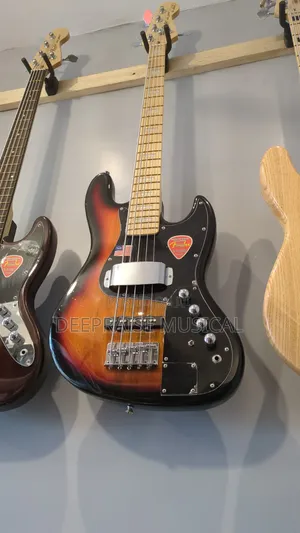 Fender Jazz Bass Active Guitar