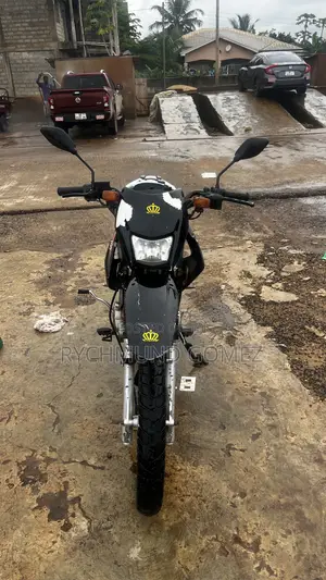 Royal Motorcycle 2025 Black