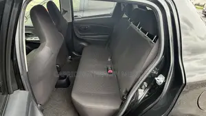 Toyota Vitz 1.0 FWD 5dr 2016 Black