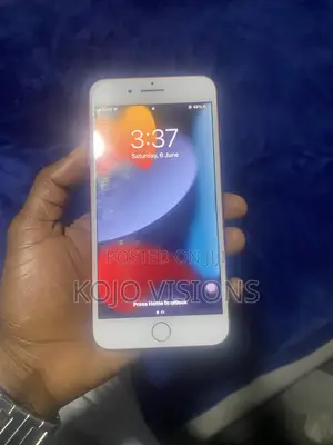 Apple iPhone 7 Plus 128 GB Red