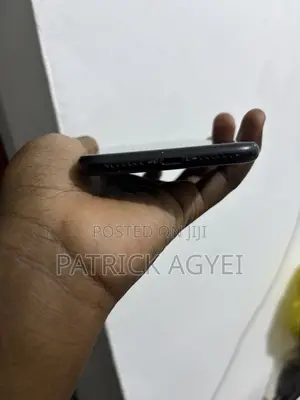 Apple iPhone XR 128 GB Black