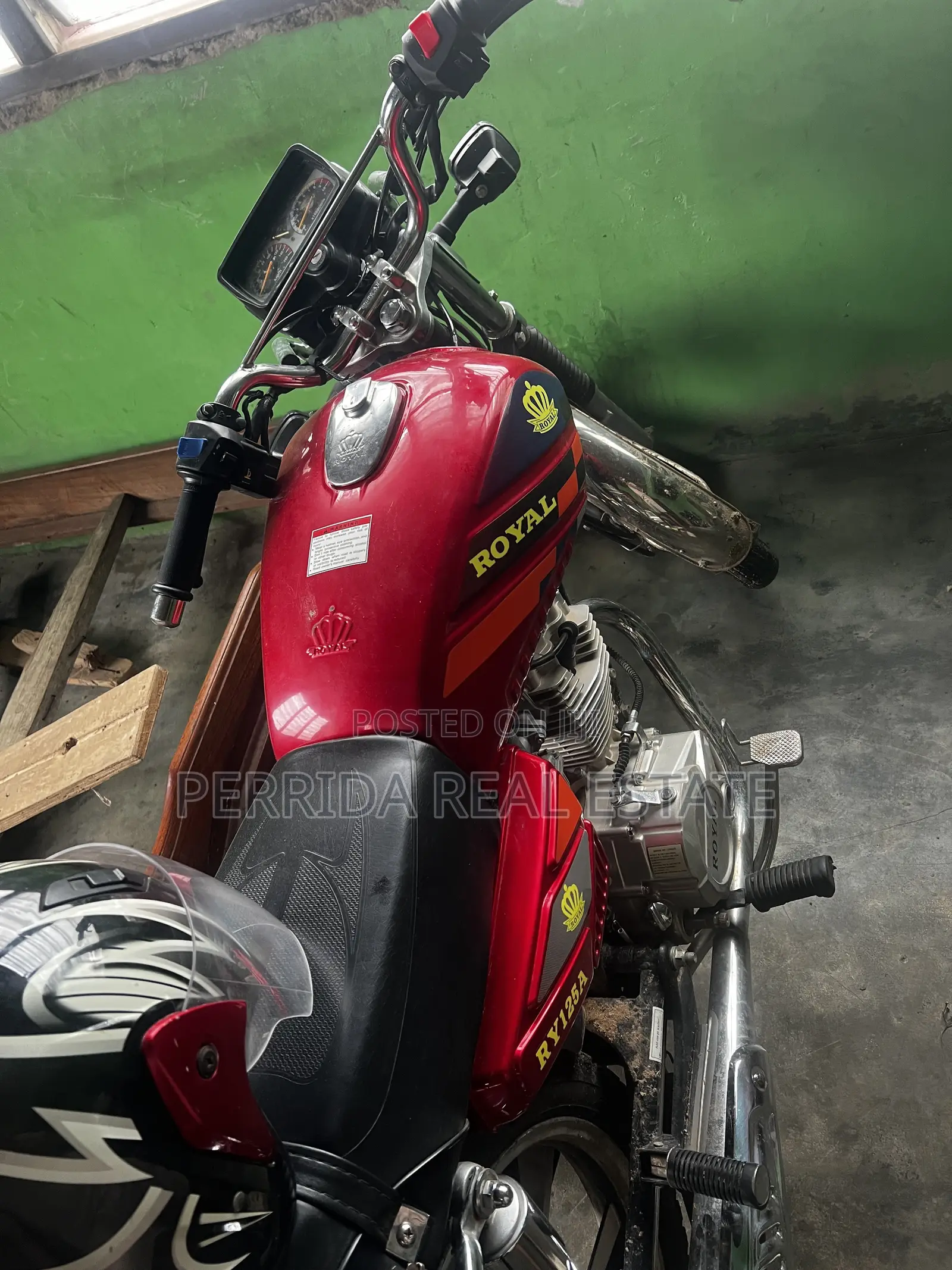 Royal RY125 2025 Red
