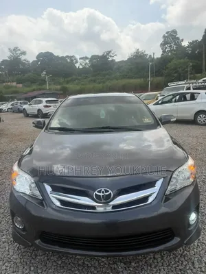 Toyota Corolla S 4dr Sedan (1.8L 4cyl 4A) 2013 Black
