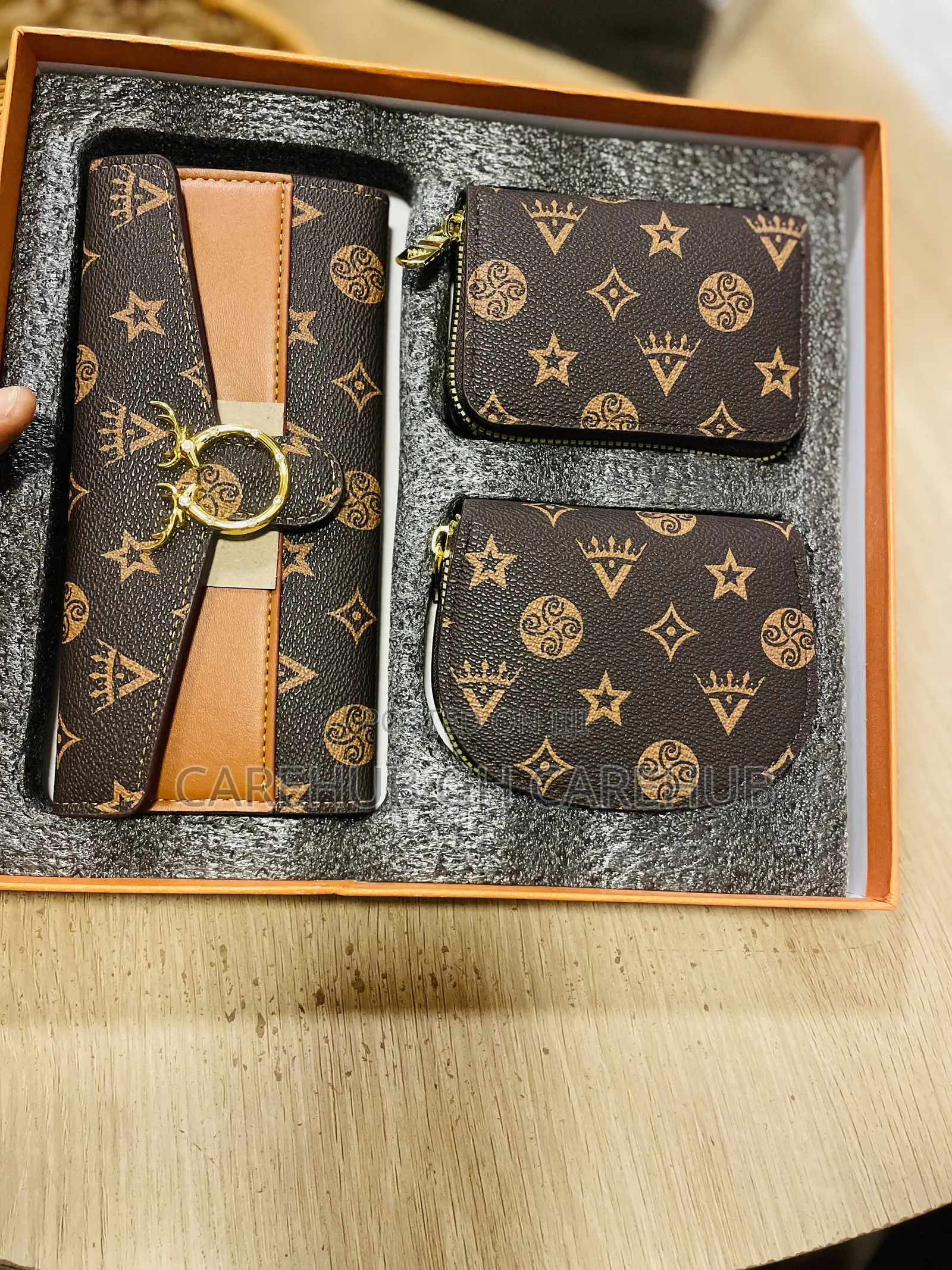 Three Pieces Purse Set in a Gift Box
