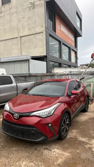 Toyota C-HR 2020 Red