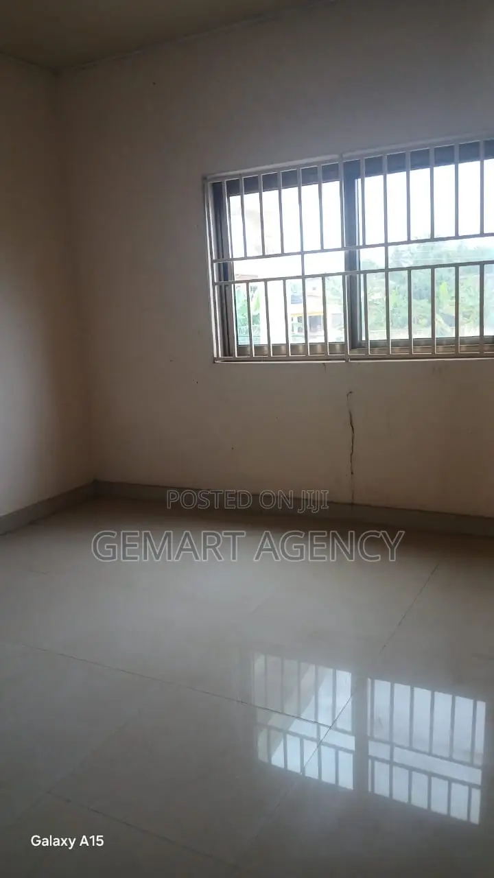 9bdrm House in Taifa Burkina for rent