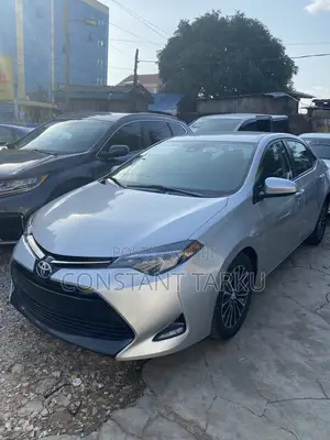 Toyota Corolla LE (1.8L 4cyl 2A) 2019 Gray