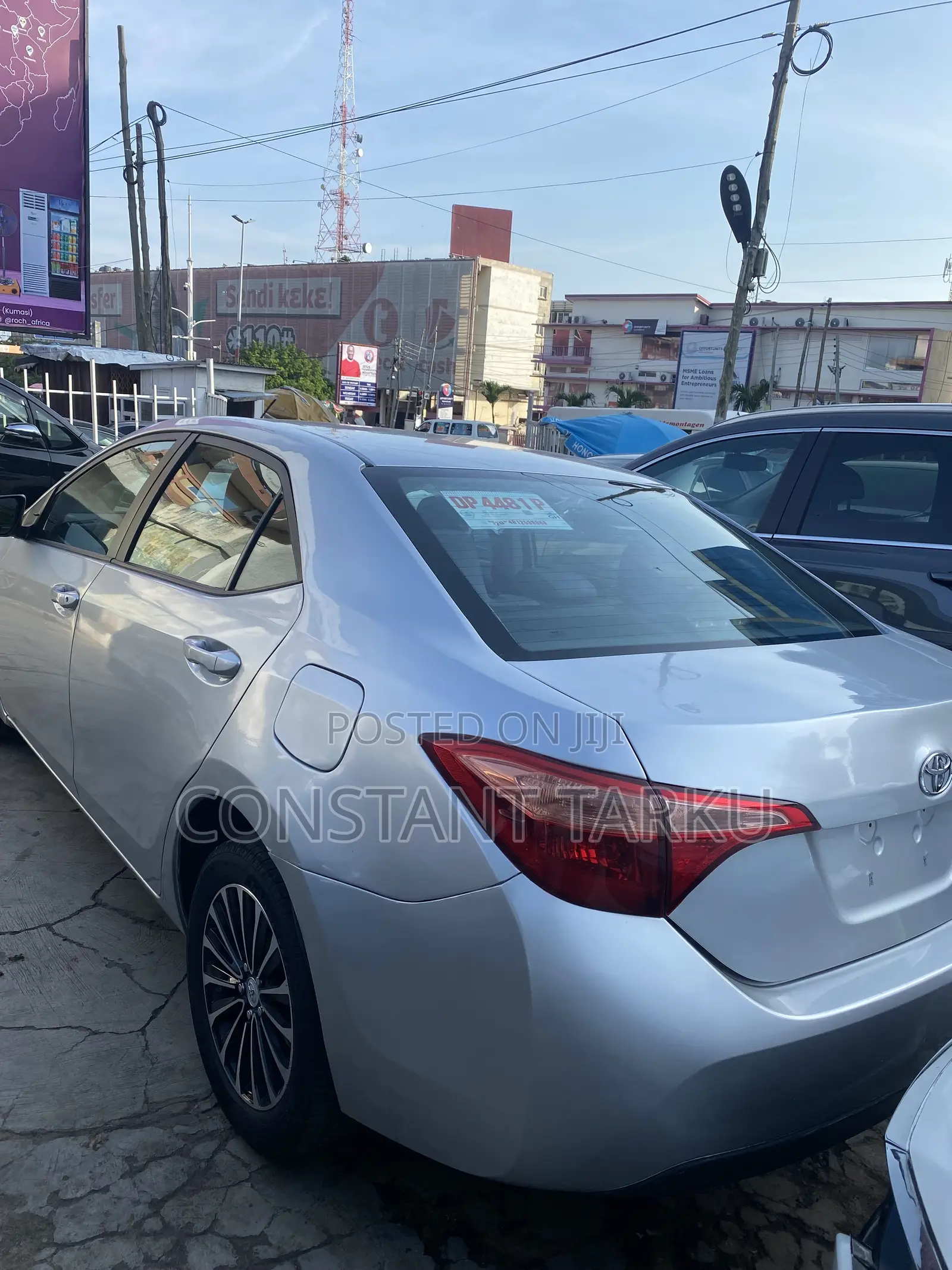 Toyota Corolla LE (1.8L 4cyl 2A) 2019 Gray