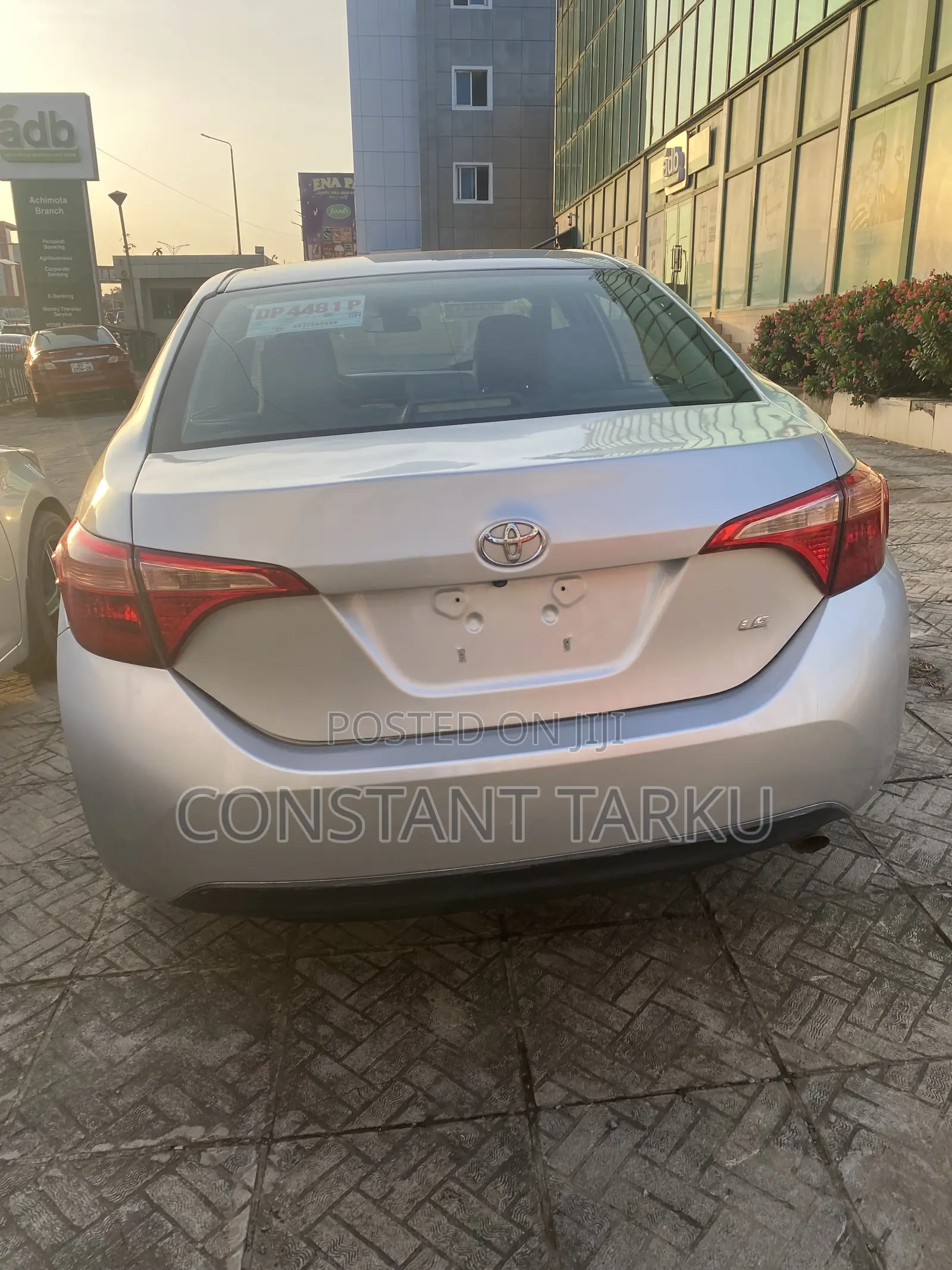 Toyota Corolla LE (1.8L 4cyl 2A) 2019 Gray
